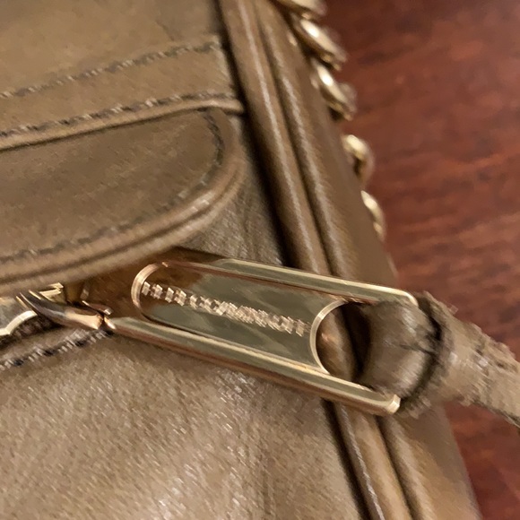 Rebecca minkoff Taupe leather crossbody 81/2 wide - Picture 8 of 9